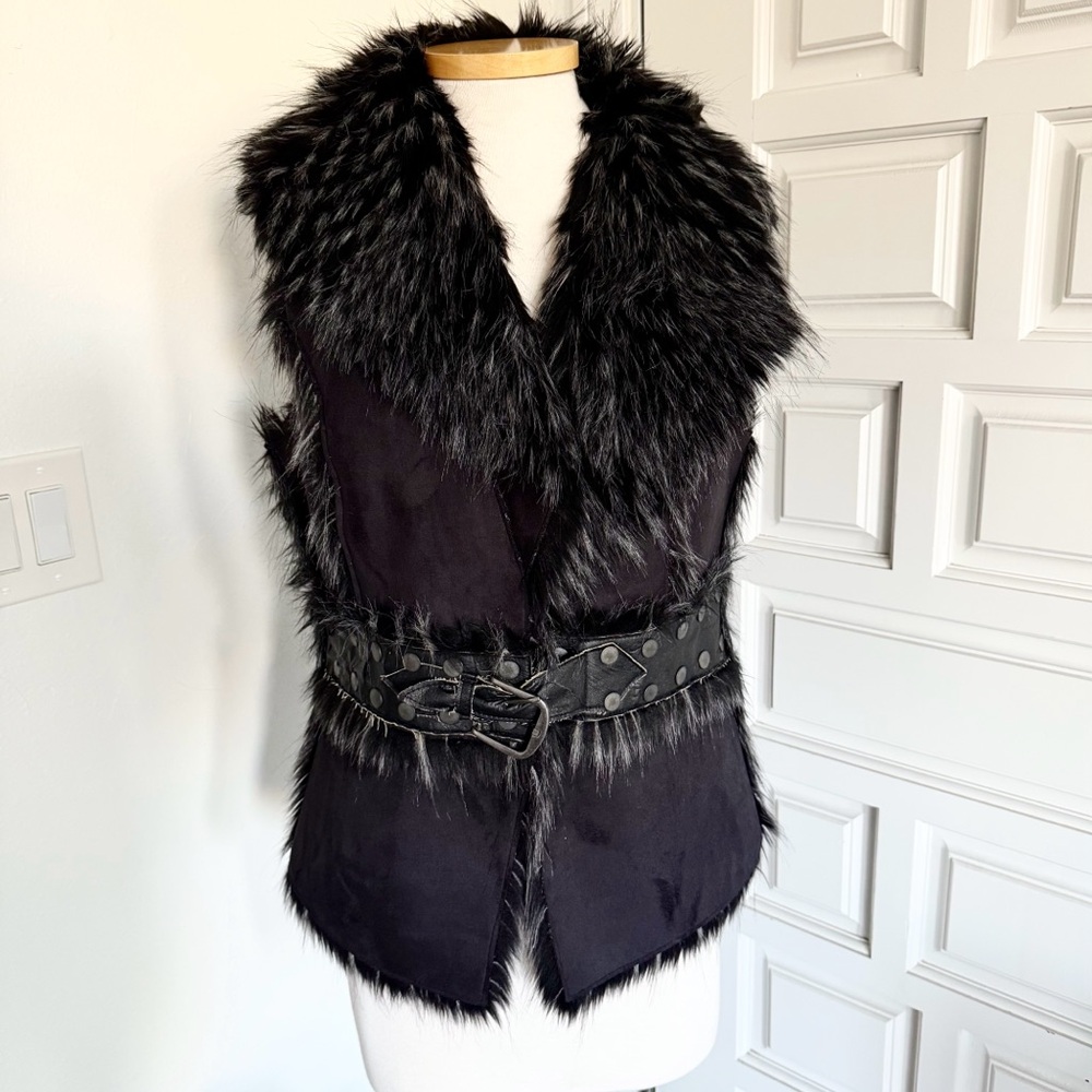 Rachel Zoe Black Faux Fur Vest Belt Size Medium